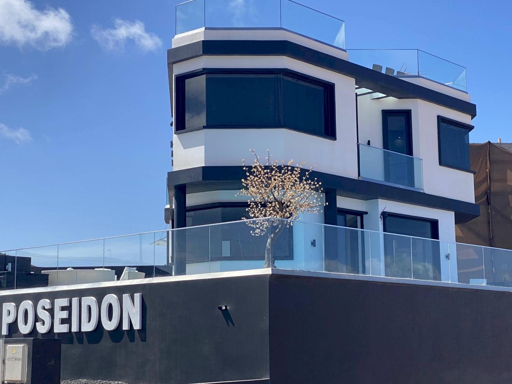 Villa Poseidon Corralejo With Private Heated Pool, Sauna And Stunning Volcano Views By Amazzzing Travel Екстер'єр фото