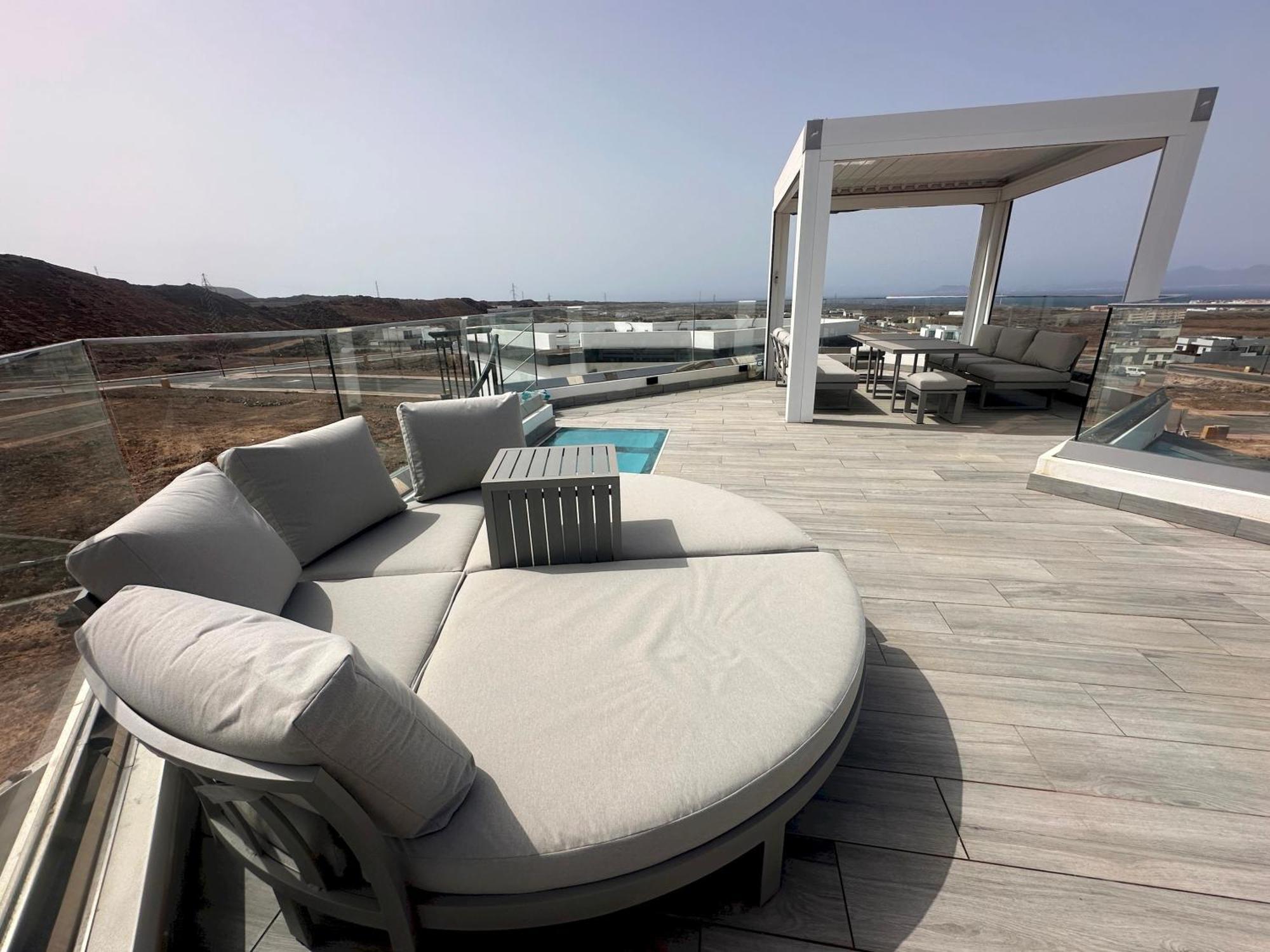 Villa Poseidon Corralejo With Private Heated Pool, Sauna And Stunning Volcano Views By Amazzzing Travel Екстер'єр фото